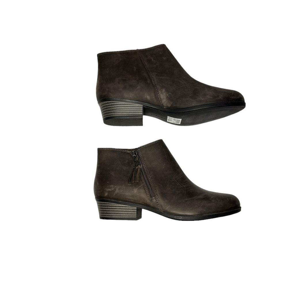 Clarks Women's Addiy Terri Boots Taupe Leather Comfy Bootie Low Heel Zip Size 10